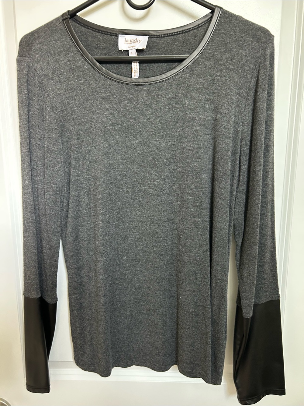 Laundry By Shelli Segal Gray Long Sleeve Top with Black Faux Leather Cuffs